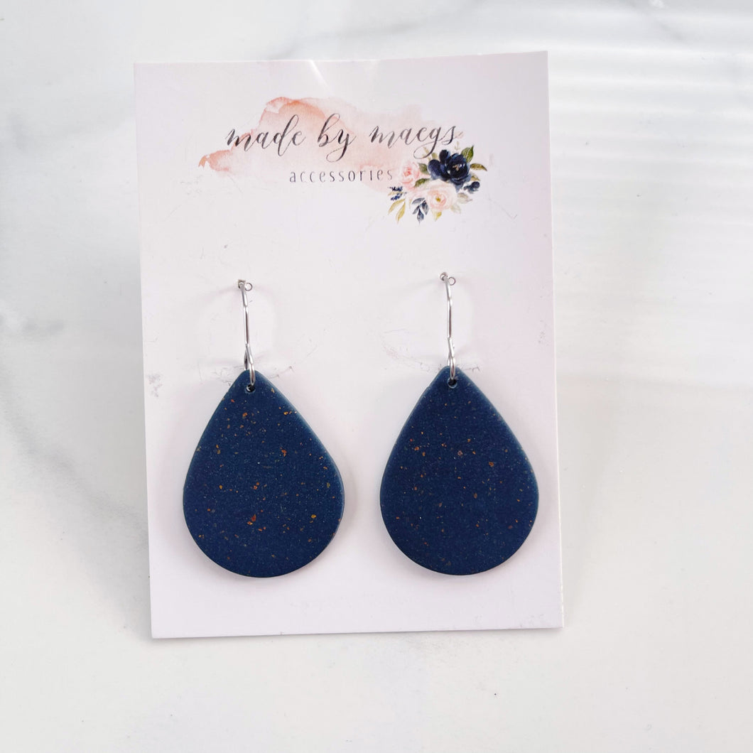 Clay - Navy - Classic Dangles