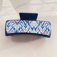Load image into Gallery viewer, Claw Clip - 4” - Purple and Navy Chevron
