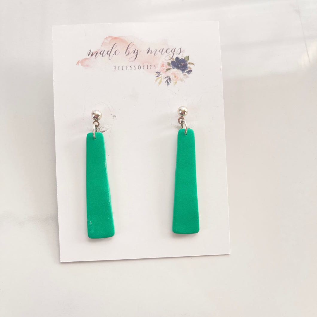 Clay - Kelly Green - Bars Dangles