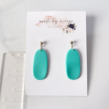 Load image into Gallery viewer, Clay - Peacock Teal - Oval Dangles
