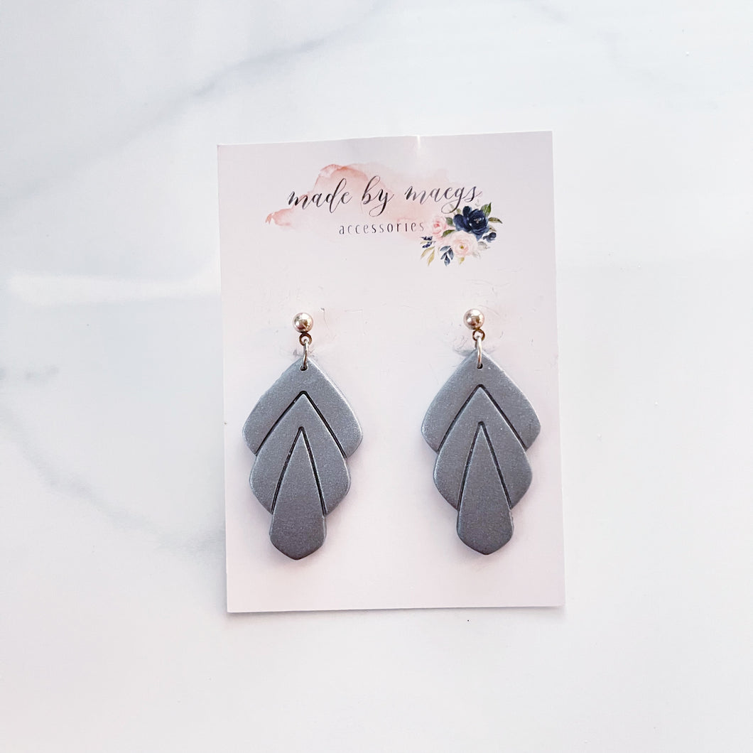 Clay - Grey Ombre - Dangles