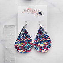 Load image into Gallery viewer, Leather - Aztec Classic Drops - Dangles

