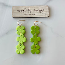 Load image into Gallery viewer, Shamrock Dangles

