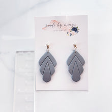 Load image into Gallery viewer, Clay - Grey Ombre - Dangles
