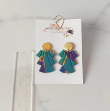 Load image into Gallery viewer, Clay - Jewel Tones - Tiered Fans
