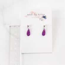 Load image into Gallery viewer, Valentine’s Collection - Embossed Leopard Purple Clay Mini Drops
