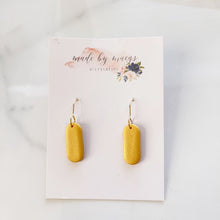 Load image into Gallery viewer, Clay - Shimmer Gold Oval Mini Dangles
