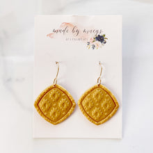 Load image into Gallery viewer, Clay - Shimmer Gold Embossed Diamond Dangles
