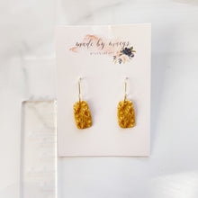 Load image into Gallery viewer, Clay - Shimmer Gold Embossed Mini Rectangle Dangles
