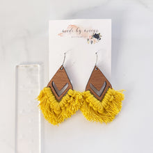 Load image into Gallery viewer, Macrame - Sunflower Yellow Dangles
